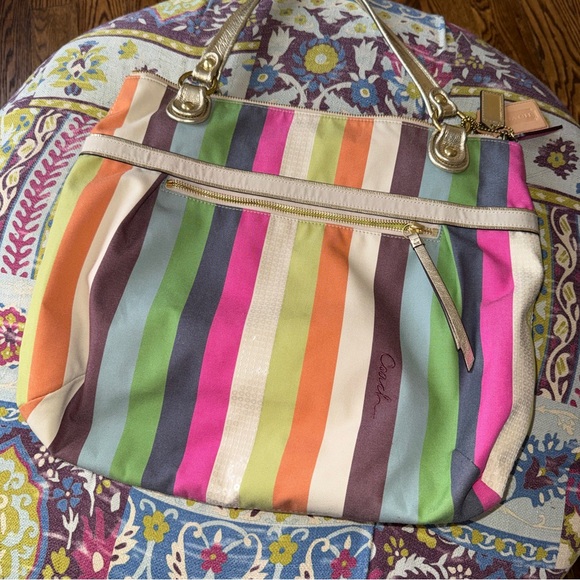 Coach Handbags - COACH 19021 POPPY LEGACY STRIPE GLAM TOTE Shoulder Bag